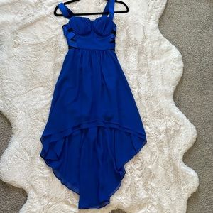 Short Bebe dress